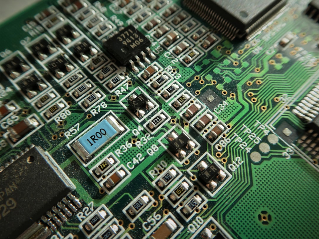 Inwestycje w technologię memrystorów